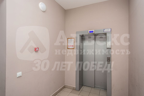Квартира 3-комн., 117 м²
