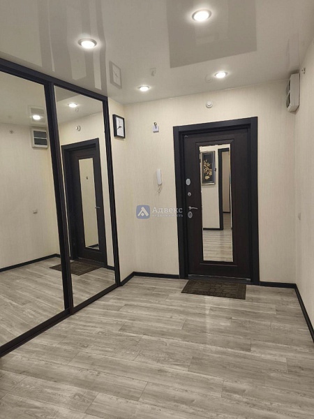 Квартира 3-комн., 92.4 м²