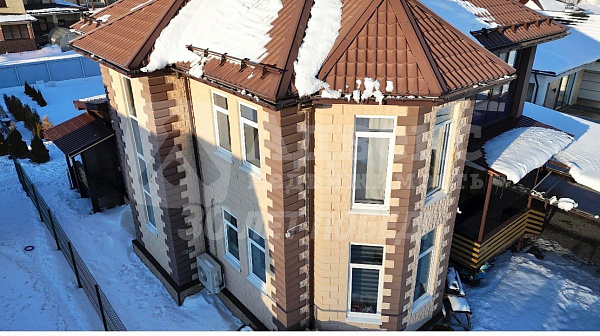 Дом, 299 кв.м.