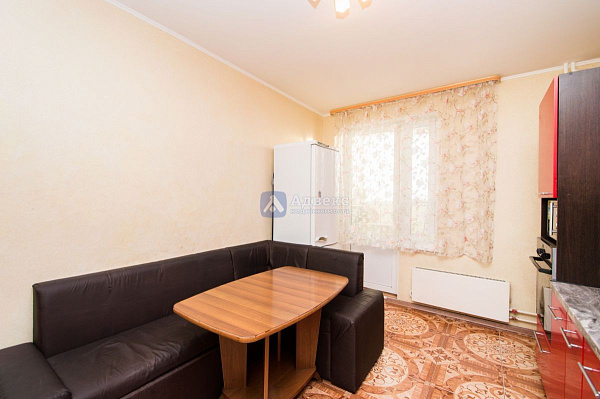 3-к квартира, 77 кв.м.