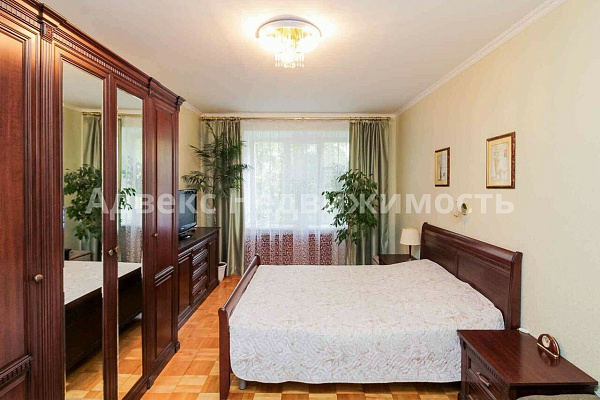 Квартира 3-комн., 86 м²