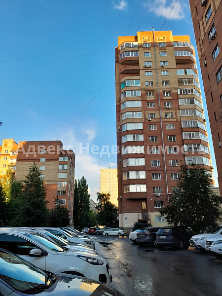 Квартира 2-комн., 65 м²