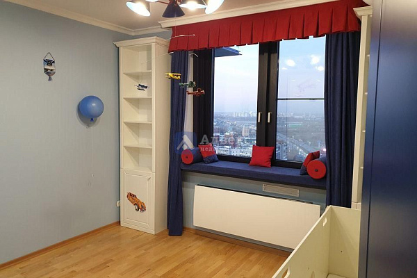 2-к квартира, 90 кв.м.