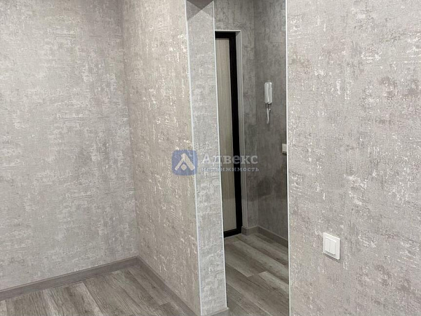 Квартира 1-комн., 37.3 м² Квартира 1-комн., 37.3 м²