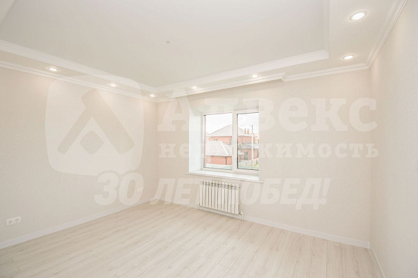 Дом, 200 кв.м.