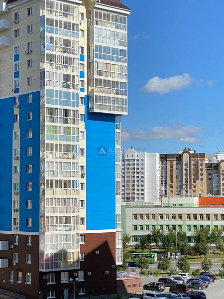 Квартира 3-комн., 90.1 м² Квартира 3-комн., 90.1 м²