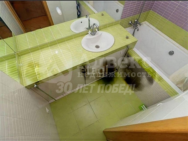 4-к квартира, 74 кв.м.