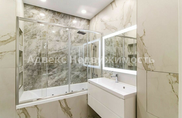 Квартира 3-комн., 120 м²