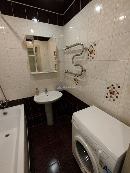 Квартира 1-комн., 37 м²