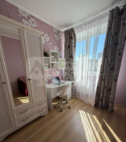 Квартира 3-комн., 87.5 м²