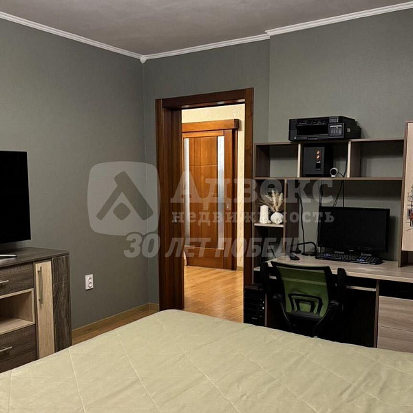 Квартира 2-комн., 65 м²