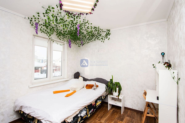 Дом, 230 кв.м.