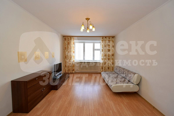 Квартира 3-комн., 101.3 м²