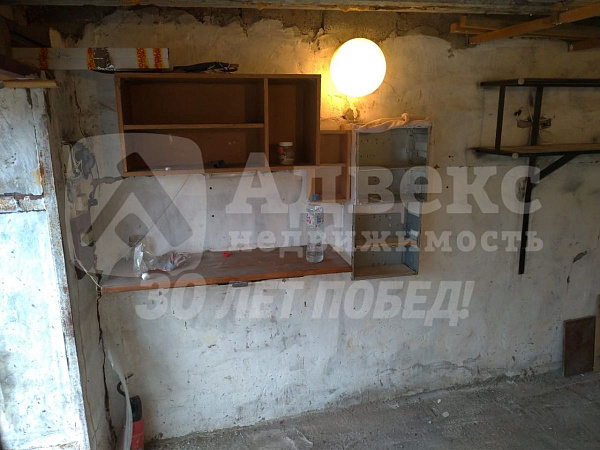 Гараж 17.9 м²