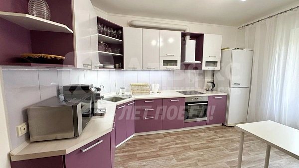 2-к квартира, 70 кв.м.