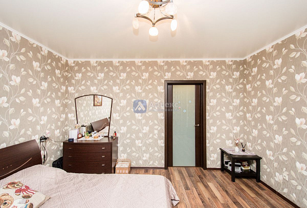 2-к квартира, 74 кв.м.