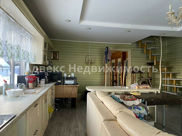 Коттедж 170.5 м²