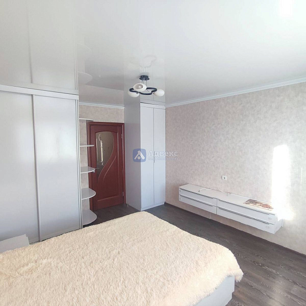 Квартира 2-комн., 64.7 м²