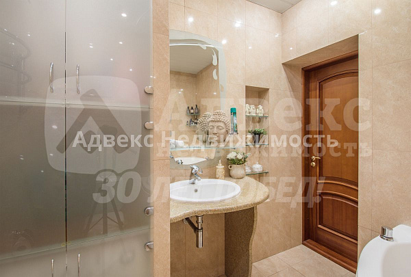 Квартира 4-комн., 185.3 м²