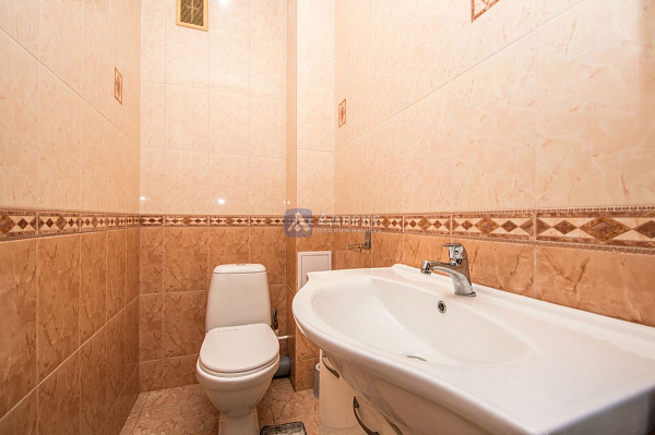 Квартира 2-комн., 66 м² Квартира 2-комн., 66 м²