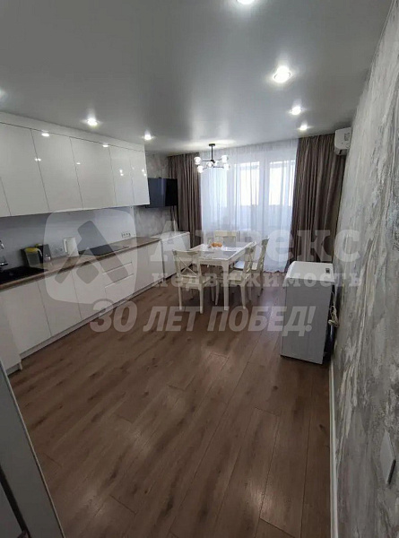 Квартира 3-комн., 86.7 м²