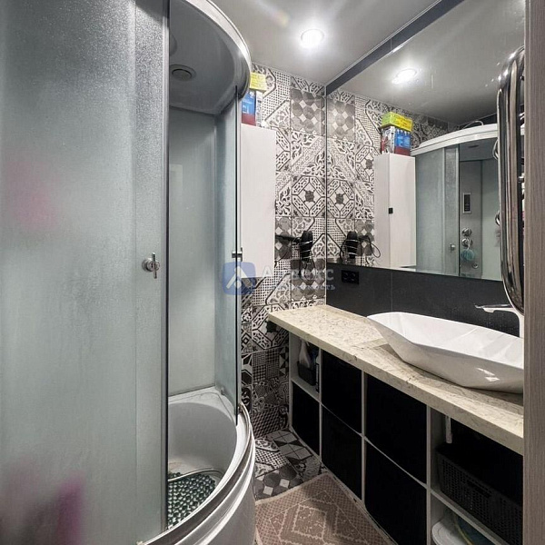 Квартира 3-комн., 57.3 м²