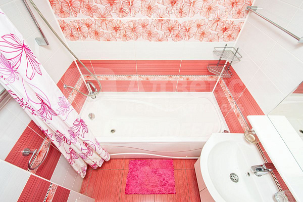 Квартира 3-комн., 64 м²