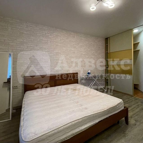 Квартира 3-комн., 85.8 м²