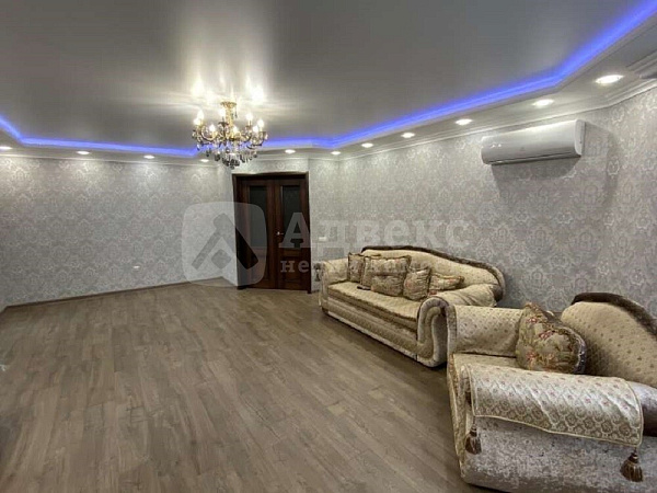 Квартира 3-комн., 108.9 м²