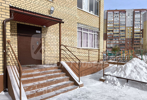 Квартира 2-комн., 80 м²