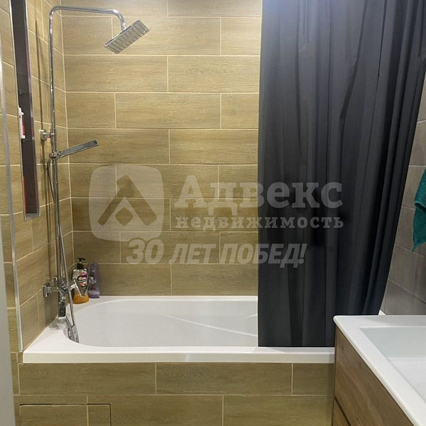 Квартира 3-комн., 92.7 м²