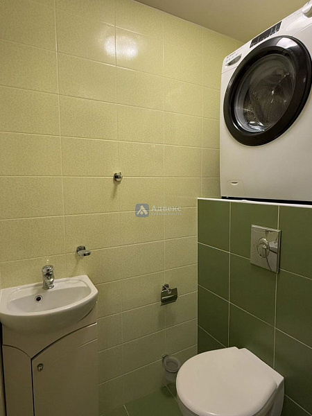 Квартира 3-комн., 72 м²