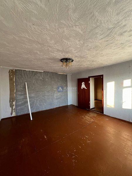 Квартира 3-комн., 43.7 м²