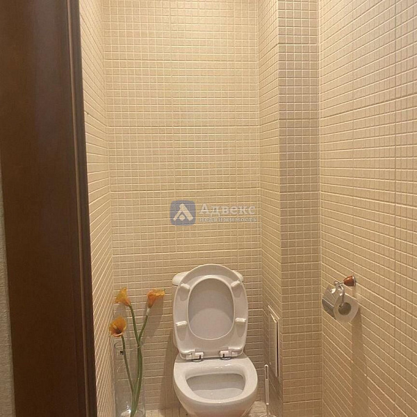 Квартира 2-комн., 68 м²
