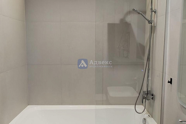 Квартира 1-комн., 57.2 м²