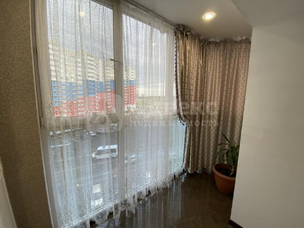 Квартира 3-комн., 108.9 м²