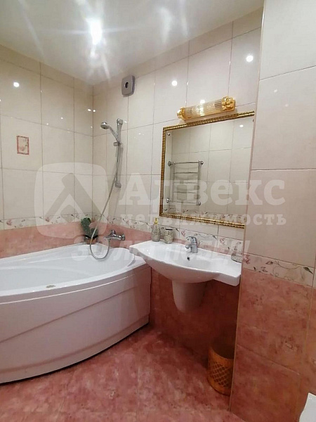 Квартира 3-комн., 58.3 м²