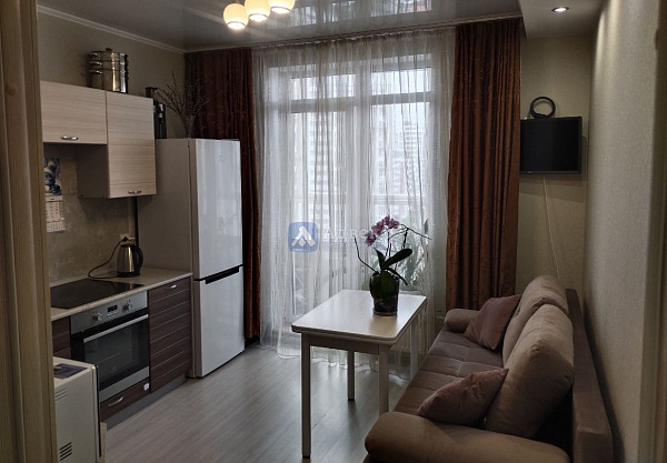 Квартира 1-комн., 43 м²