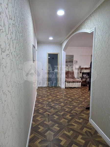2-к квартира, 80 кв.м.