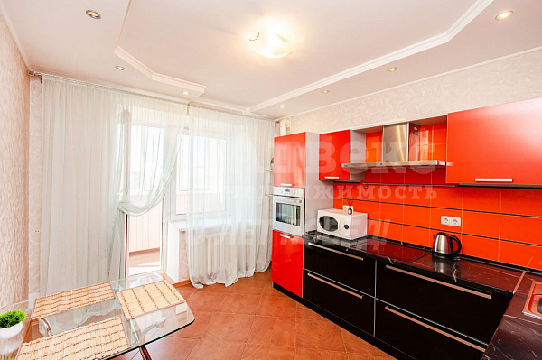 Квартира студия, 67.6 м²