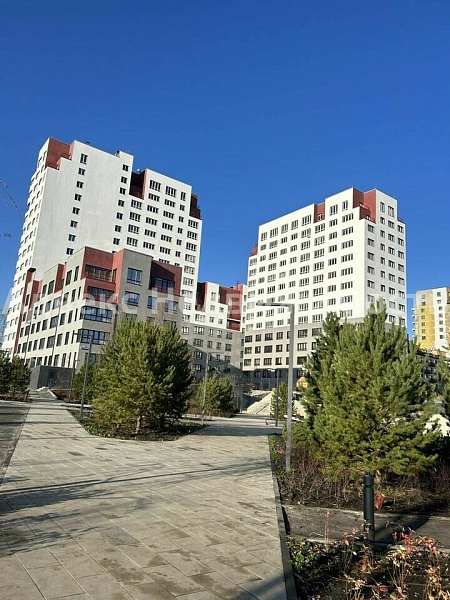 Квартира 2-комн., 80 м²