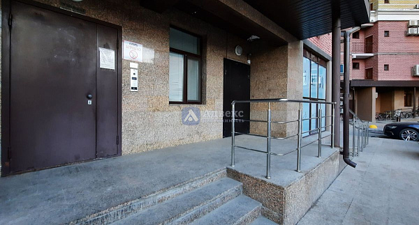 Квартира 3-комн., 129.4 м²