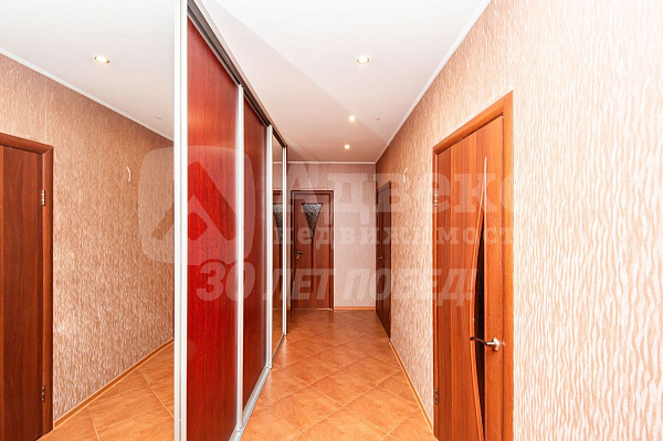 Квартира студия, 67.6 м²