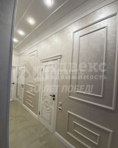 Квартира 3-комн., 93.7 м²