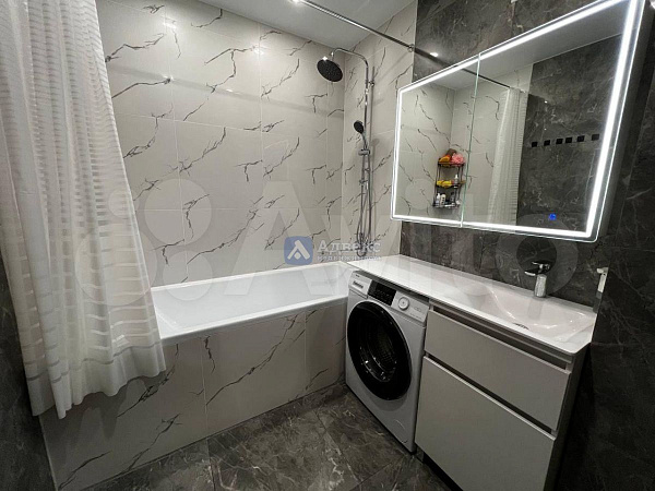 3-к квартира, 71 кв.м. 3-к квартира, 71 кв.м.