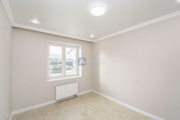 Квартира 3-комн., 68 м²