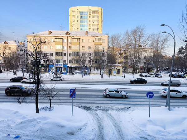 Квартира 3-комн., 55 м²