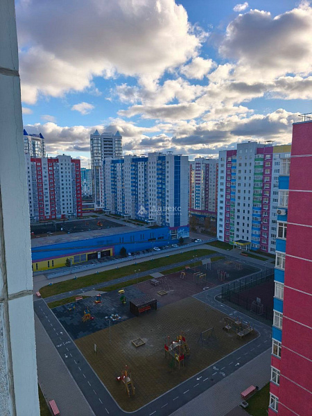 Квартира 3-комн., 92.4 м²