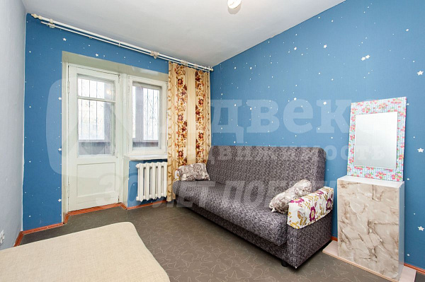 Квартира 3-комн., 55 м²