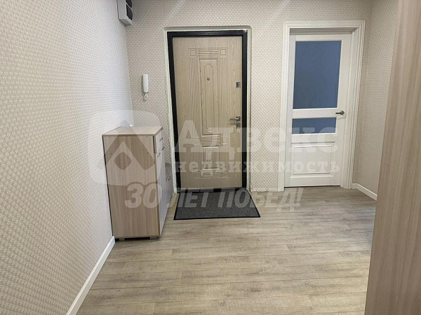 Квартира 3-комн., 87 м²